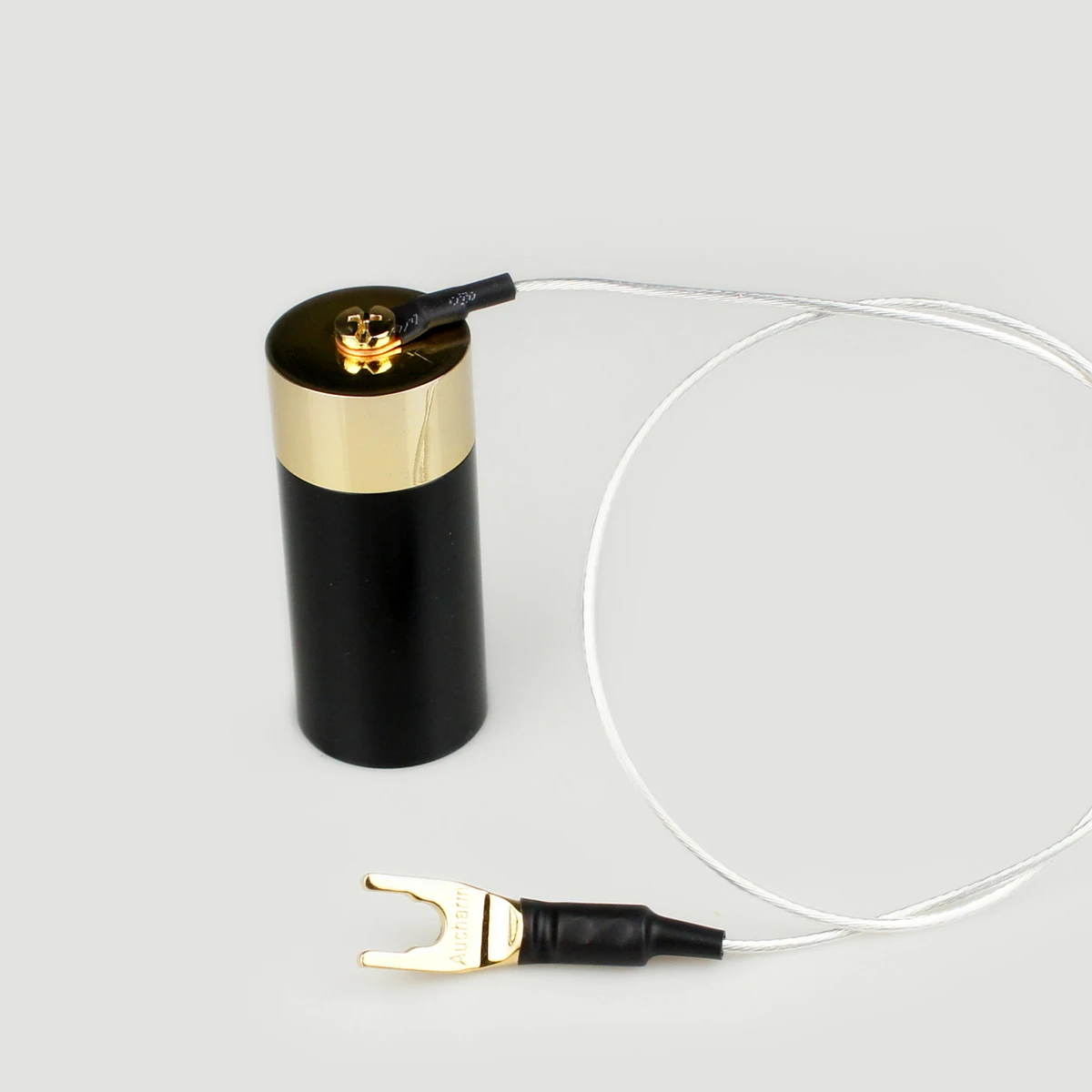 Izolator szumów pętli uziemien – Audio Ground Loop Isolator 3.5Mm Rca recenzja i cena